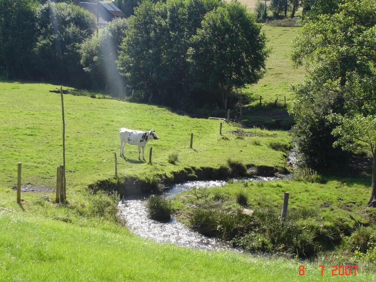 Cosy Chalet With Private Garden In Normandy Isigny-le-Buat Δωμάτιο φωτογραφία